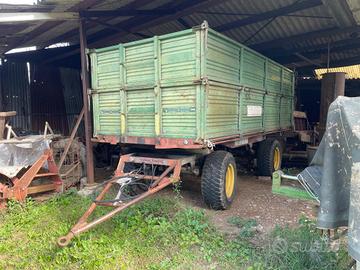 Rimorchio Agricolo Botte Spargiletame