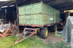 Rimorchio Agricolo Botte Spargiletame