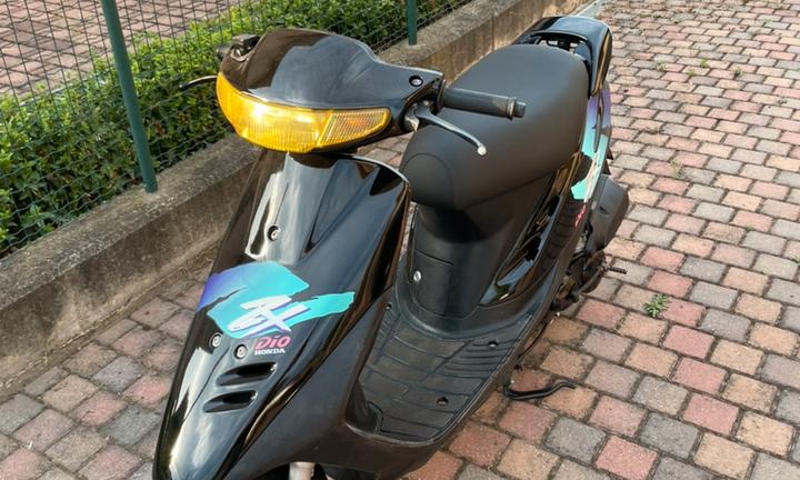 Honda dio zx verticale 1993