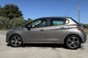 Peugeot 208 (2015) 1.4 Benzina/GPL – Bassi Consumi