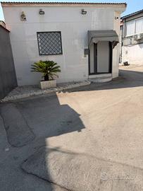Immobile di 120 m² con più di 5 locali a Napoli