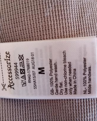 Vestito per cani piccoli o gatti 