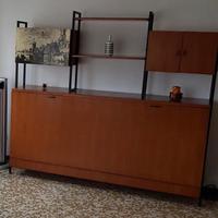 Mobile vintage con letto