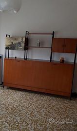 Mobile vintage con letto