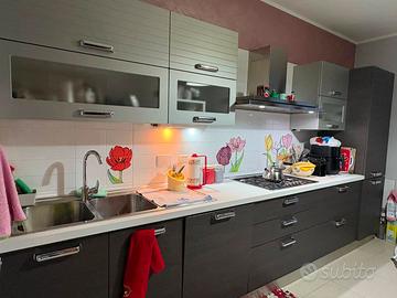 Cucina rovere grigio in 2 blocchi Veneta  Cucine