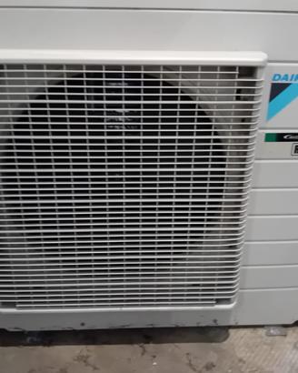 DAIKIN 1800btu model  rxm60m2v1b unita esterna