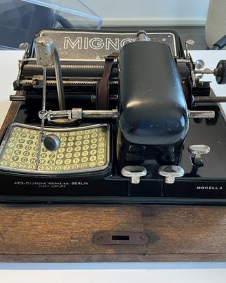 Macchina da scrivere MIGNON AEG  anno 1913-1915