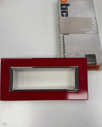 Placca bticino axolute HA4806RC
