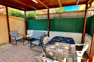 Torvaianica - appartamento con giardino