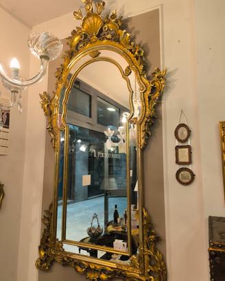maestoso specchio antico 