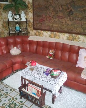 Poltrona Angolare in  pelle marrone 
