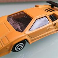 Microcar Maisto modello Lamborghini Countach Giall