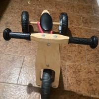 Bici in legno