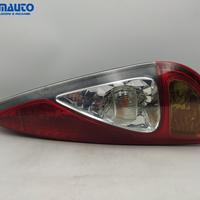 Fanale post dx TOYOTA YARIS VERSO '03