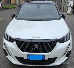 Peugeto 2008 GT
