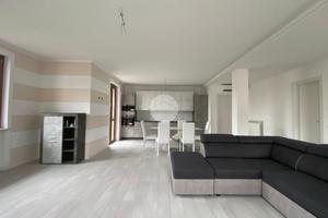 4 LOCALI A LONATO DEL GARDA