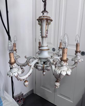 Lampadario Capodimonte originale in porcellana