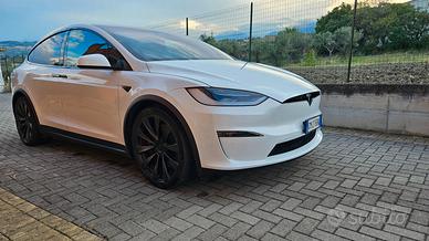 Tesla Model X Plaid - IVA ESPOSTA