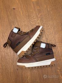 Sneakers alte impermeabili - N. 25