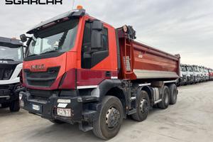 Iveco Trakker 500 ribaltabile sistema intercambiab