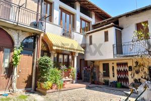 Porzione di casa - Galliate Lombardo