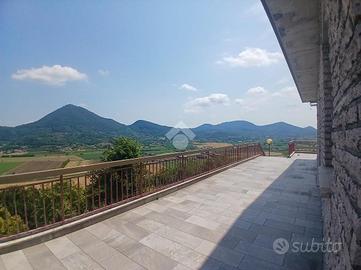 VILLA SINGOLA A ALBETTONE