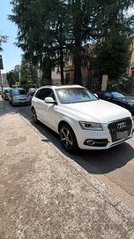 Audi Q5 2.0 190cv S-line plus