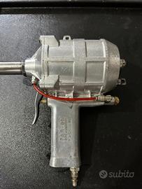 Rivettatrice Pneumatica