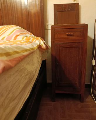 cassettone armadio e due comodini 