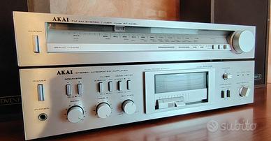 Impianto hi-fi stereo Akai
