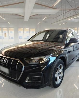 AUDI Q5 35 TDI MHEV BUSINESS ADVANCED S TRONIC SUV