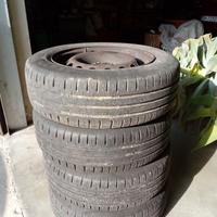 4 cerchi + 4 pneumatici estivi 175/65 R14