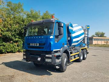Iveco TRAKKER 380E410 BETONIERA ARMEC