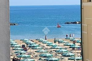 4 LOCALI A RIMINI