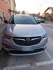  Opel Grandland X 2000 TDI