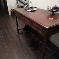 Elegante Scrittoio in Legno Bologna (Fossolo)