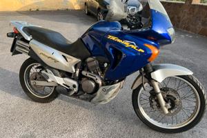Honda Transalp 650 del 2005