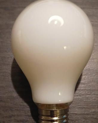 20 Lampade led E27 Philips 13 watt luce fredda 