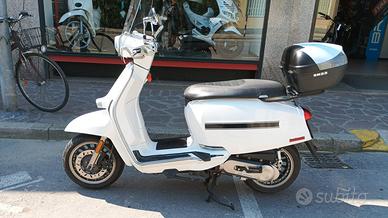 Lambretta V50 Special Bianco 12/2021