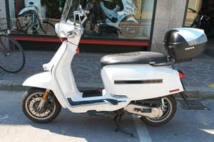 Lambretta V50 Special Bianco 12/2021