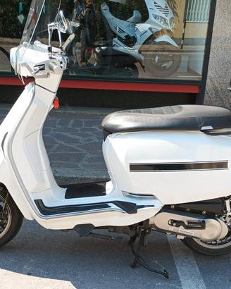 Lambretta V50 Special Bianco 12/2021