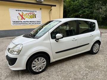 Renault Modus Grand Modus 1.2 16V TCE Live