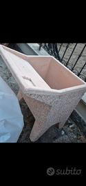 Lavatoio in cemento rosa