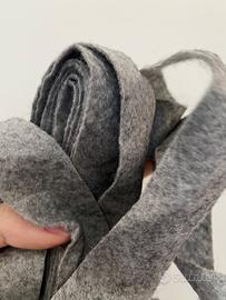 Tre strisce di feltro