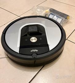 iRobot Roomba 971 + accessori LEGGI
