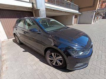 VOLKSWAGEN POLO 1000 COMFORT LINE