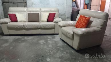 SET COMPLETO DIVANO + POLTRONA "NATUZZI" V. PELLE