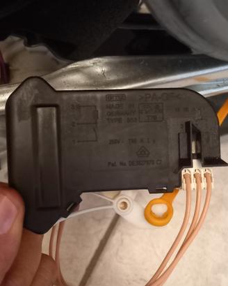 Elettroserratura Miele W3371 Edition 111 usata