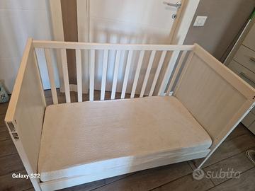 LETTINO CON SBARRE E ACCESSORI