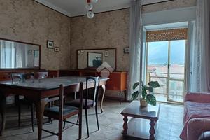 3 LOCALI A SERINO